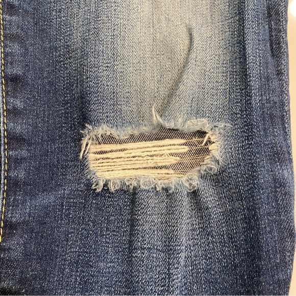 AG Distressed The Stilt Roll-Up - Cigarette Roll-Up Jeans - 28 - Picture 9 of 11